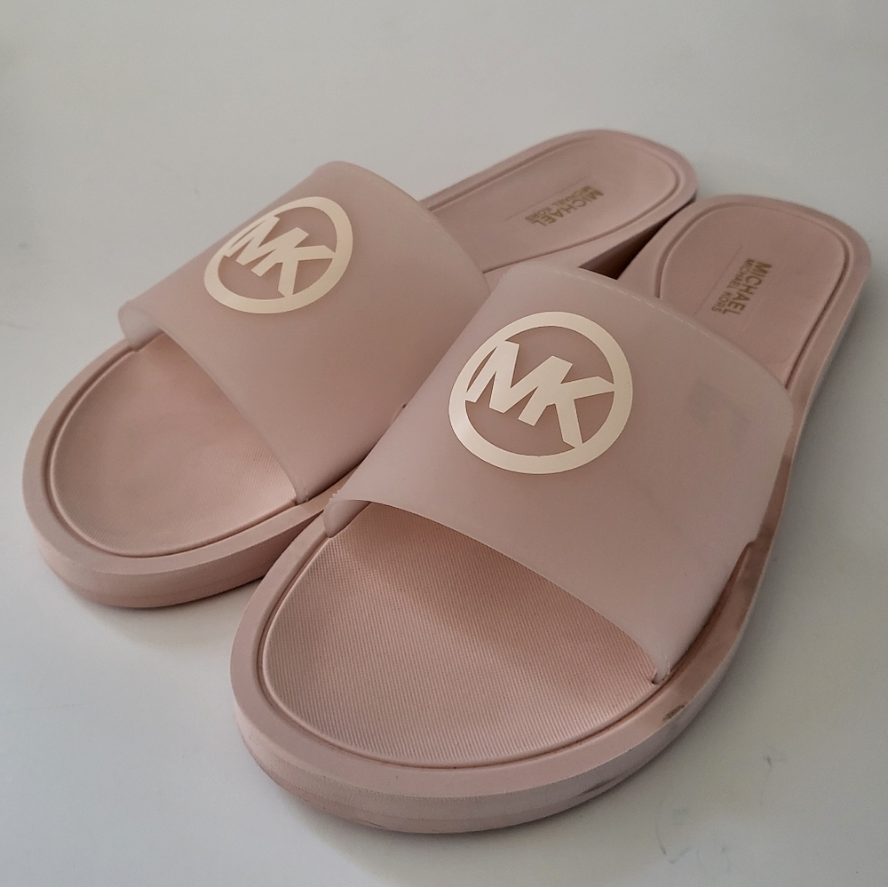 Michael Kors Circle MK logo Jelly Slide Sandals Womens size 8 Light Pink